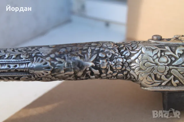 Кремъчен пистолет със сребърен обков, снимка 14 - Други ценни предмети - 47634044