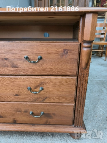 TV шкаф с чекмеджета , снимка 4 - Шкафове - 52720475