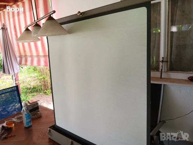 Немски екран за прожектиране Stella, снимка 6 - Плейъри, домашно кино, прожектори - 50704619