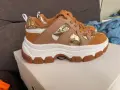 Оригинални маратонки Guess(естествена кожа), снимка 1