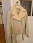 Дамско яке, късо палто, снимка 1 - Палта, манта - 38429753