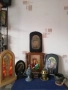 Стари кандила и иконостаси дървени, метални, глинени от различни времена. , снимка 2