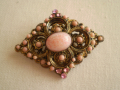 Винтидж  брошка с розова  перла, снимка 3
