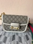 Gucci дамска чанта, снимка 2
