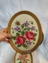 Три уникално красиви и кокетни гоблена с цветя в овална форма., снимка 2