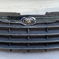 Решетка Chrysler Voyager / Крайслер Вояджер, снимка 3 - Части - 44623183