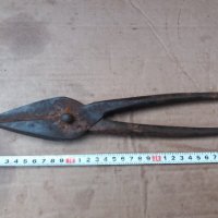 стара ножица за рязане на ламарина , снимка 1 - Антикварни и старинни предмети - 31681633