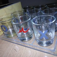 Продавам уникален сервиз от 9 чаши с плато за "морски шах" на Mtel, снимка 2 - Сервизи - 29314715