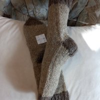 Ръчно плетени мъжки чорапи от вълна, размер 39, снимка 1 - Мъжки чорапи - 42253847