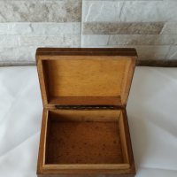 Стара дървена кутия за бижута - украсена с фурнир, снимка 7 - Антикварни и старинни предмети - 37451721