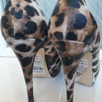 Леопардови високи обувки № 37, снимка 6 - Дамски обувки на ток - 30084781