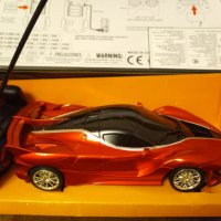 количка Ferrari с дистанционно , снимка 5 - Коли, камиони, мотори, писти - 39096980