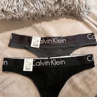 Оригинални дамски бикини на Calvin Klein, снимка 1 - Якета - 42627993