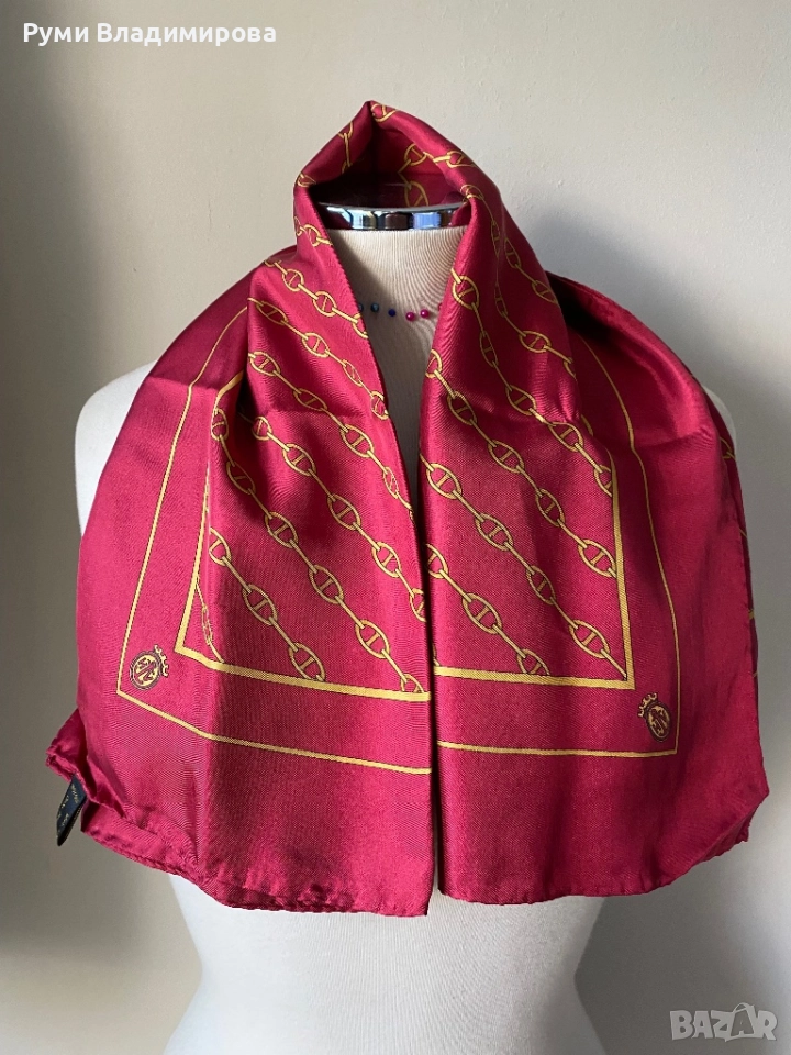 Червен копринен шал, снимка 1