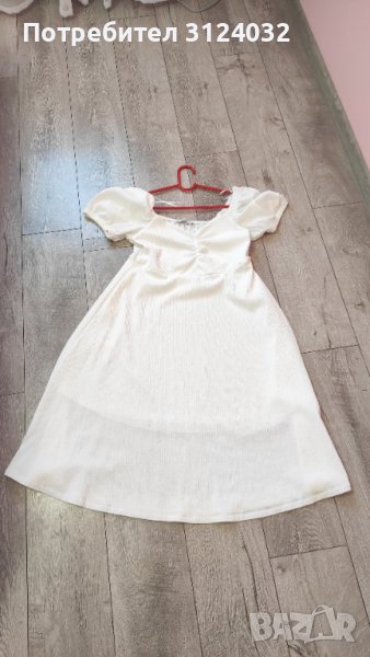 Продавам рокля с къс ръкав , снимка 1