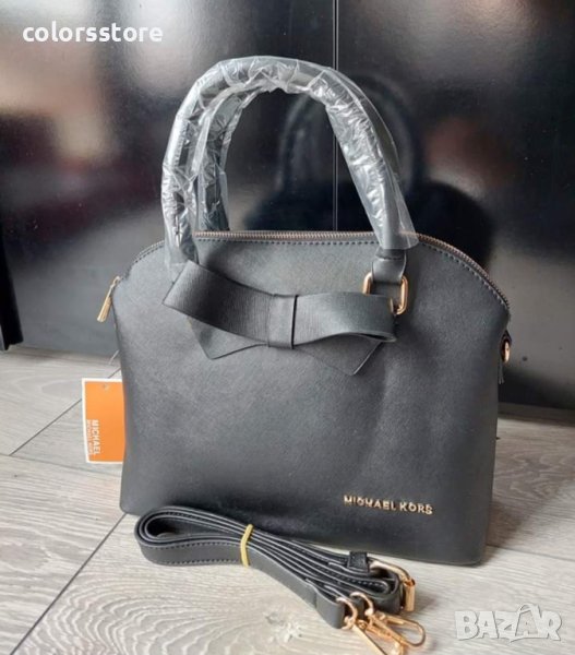 Черна чанта Michael Kors код SG382, снимка 1