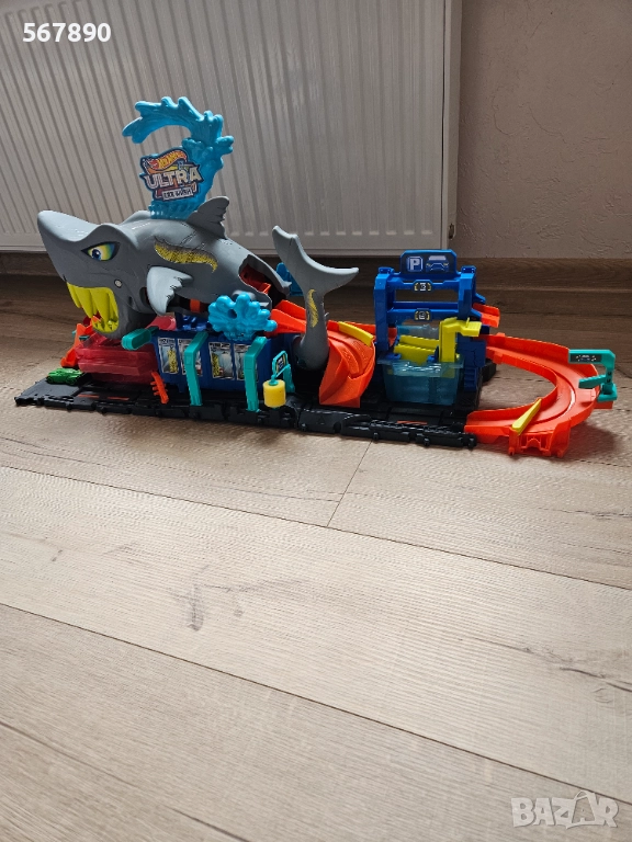Hot wheels автомивка акула, снимка 1
