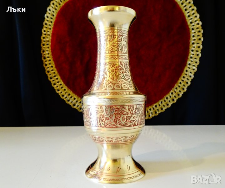 Бронзова ваза Британска Индия 12 см.,клетъчен емайл,маркирана. , снимка 1
