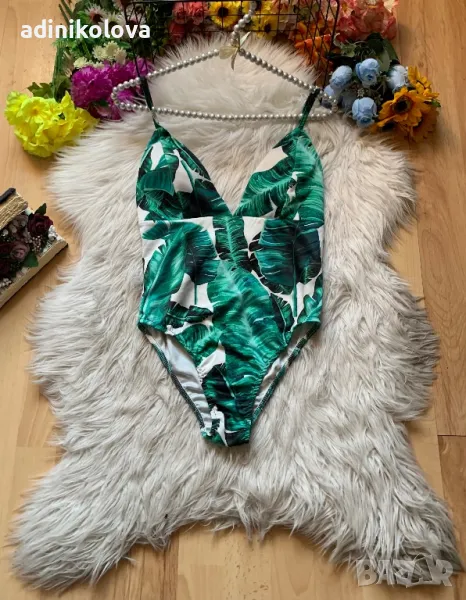 Нов цял бански с тропически принт, снимка 1