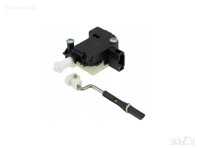 VW Touran Моторче за заключване на резервоар , снимка 1