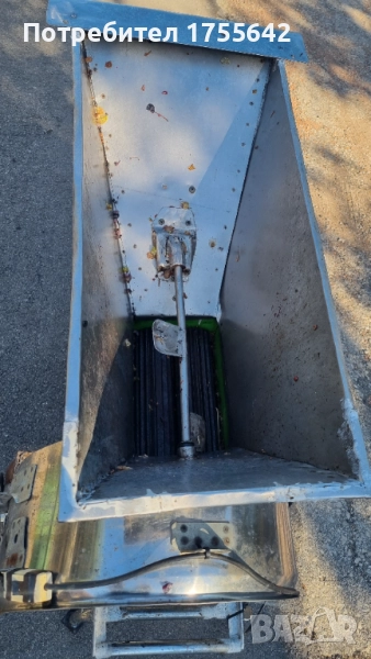 Гроздомелачка, снимка 1