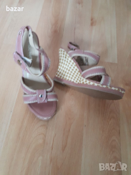 Сандалети на платформа , снимка 1