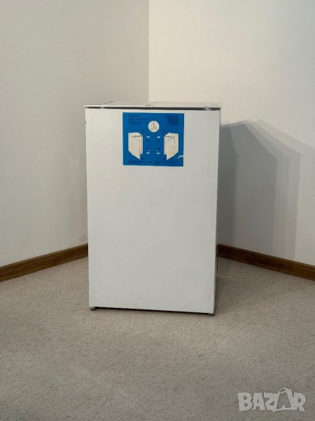 Хладилник за вграждане , снимка 1
