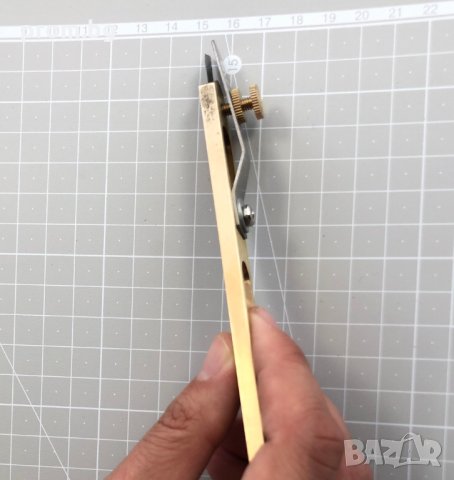 макетен нож с дистанционер за кожа, кожарски, сарашки, резец, снимка 11 - Други инструменти - 29462785