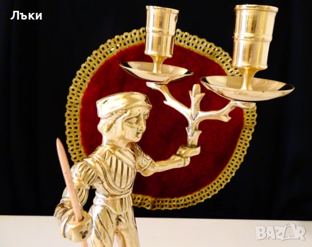 Бронзов свещник,скулптура Landsknecht leuchter,1.7 кг. , снимка 2 - Антикварни и старинни предмети - 54101894