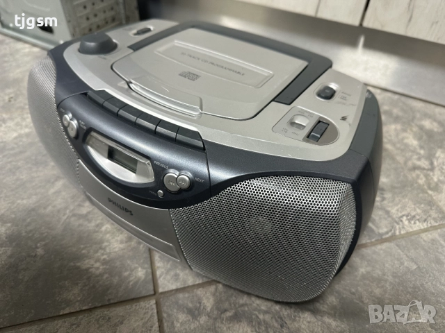 Радиокасетофон Philips AZ1003, снимка 3 - Радиокасетофони, транзистори - 52957733