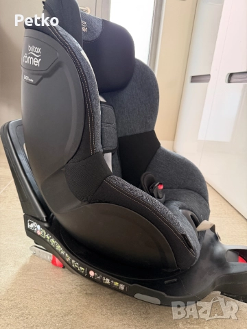 Детско столче за кола i-SIZE Britax Romer Dualfix, 40-105 см, Синьо , снимка 4 - Столчета за кола и колело - 52857142