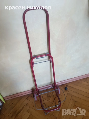 Помощна количка