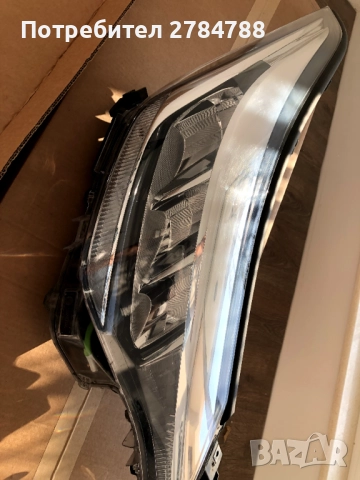 Ляв и десен фар Тойота C-HR 2021, снимка 2 - Части - 51434481