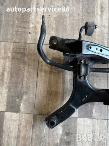 Заден подрамник за Toyota Prius 1.8 Hybrid (2018) U1176162066, снимка 2 - Части - 54219055