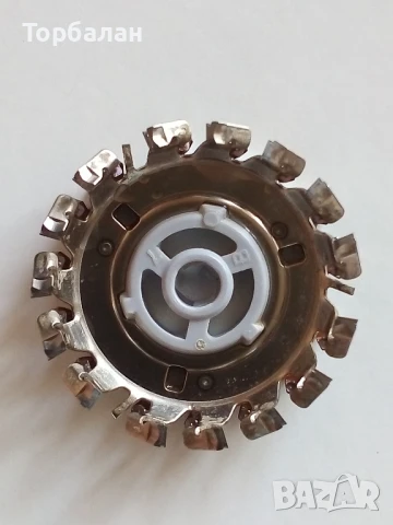 Бръснеща глава за самобръсначка Philips HQ6695, снимка 17 - Електрически самобръсначки - 50962480