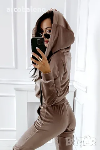 Caramel Моден дамски комплект от две части от кадифе, 3цвята , снимка 16 - Комплекти - 48775327