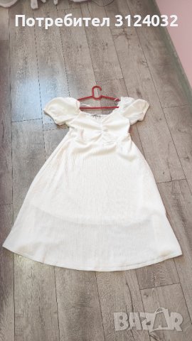 Продавам рокля с къс ръкав , снимка 1