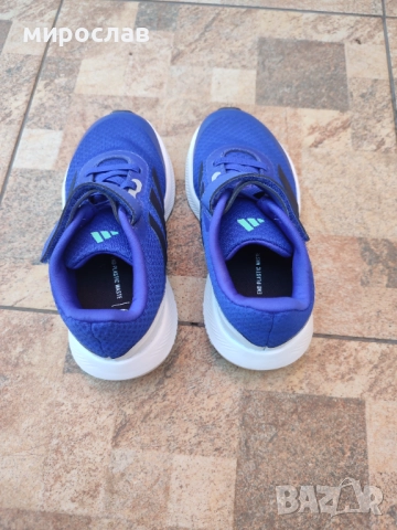 Детски маратонки Адидас 29-ти номер, снимка 2 - Детски маратонки - 51639888