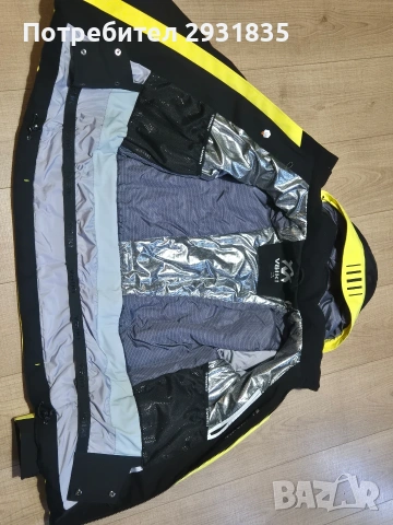 Ски екип Volkl, M размер, снимка 11 - Спортни дрехи, екипи - 53208620