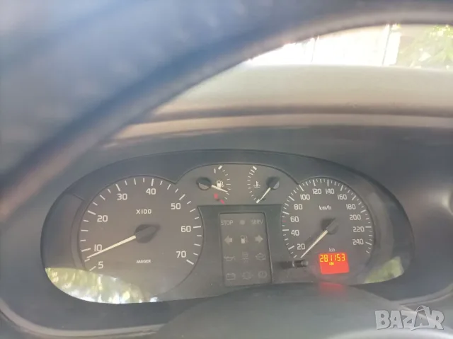 Renault Megane 1.6 16V, снимка 7 - Автомобили и джипове - 56534480