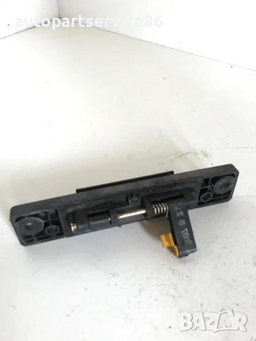 Дръжка за отваряне на заден капак заден за KIA Sorento 2.5 CRDi (2002-2006), снимка 2 - Части - 53322580