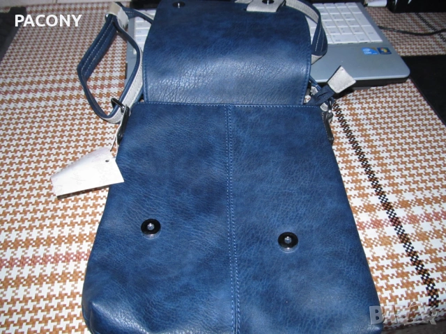 нова чанта за през рамо - унисекс, снимка 3 - Чанти - 45045939