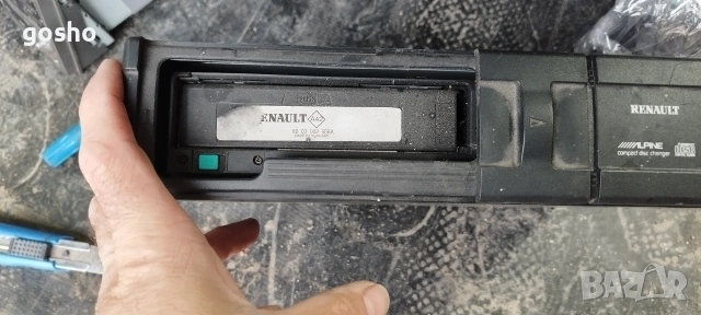 CD Чейнджър за Renault, снимка 2 - Аксесоари и консумативи - 54036448