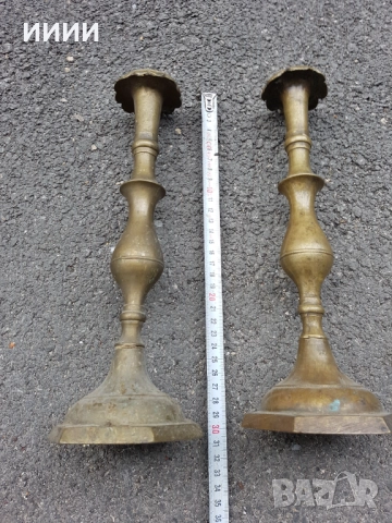 Бронзов свещник 2 бр, снимка 2 - Антикварни и старинни предмети - 52735041
