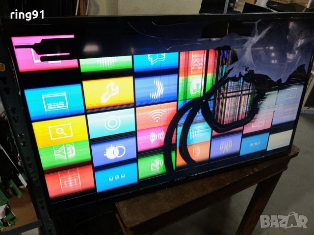 Телевизор Samsung UE40MU6172U На части 