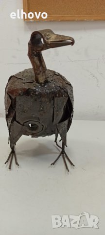 Метална птица