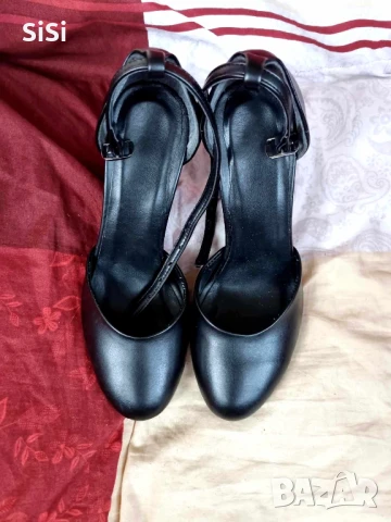Нови Естествена кожа,36номер, снимка 2 - Дамски елегантни обувки - 50783147