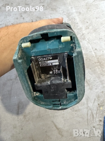 Makita DGA511 безчетков ъглошлайф, снимка 5 - Ъглошлайфи - 56120625
