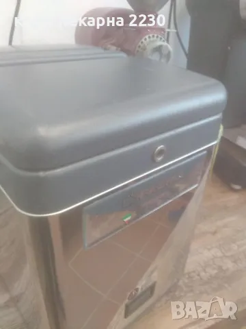 FAEMA Frigobox хладилник за течности за парти събития, мляко за капучино, лате и макиато, кенчета