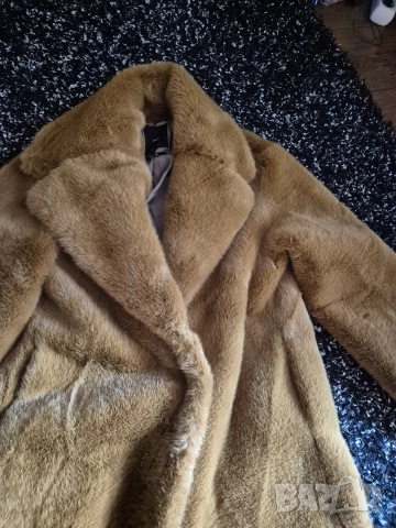 MNG пухкаво палто , снимка 4 - Палта, манта - 52855235